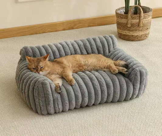 Luxury Cat Bed Sofa – Soft & Cozy Lounge for Your Feline